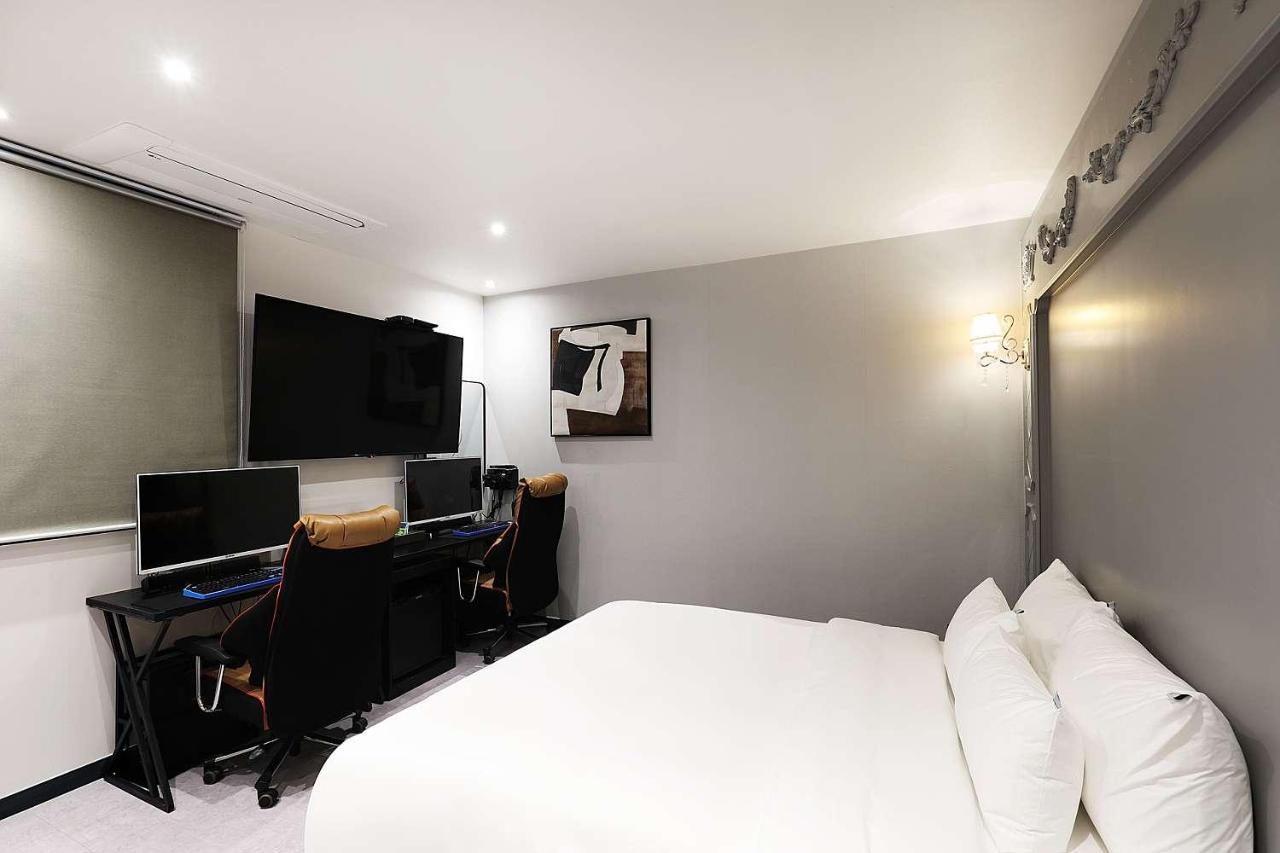 Mariposa Hotel Songtan Pyeongtaek Zewnętrze zdjęcie