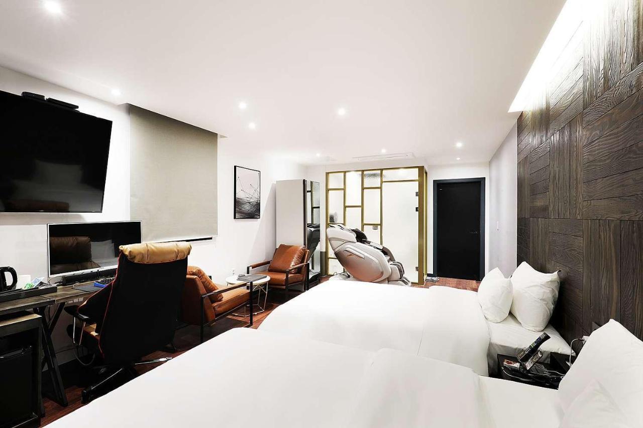 Mariposa Hotel Songtan Pyeongtaek Zewnętrze zdjęcie