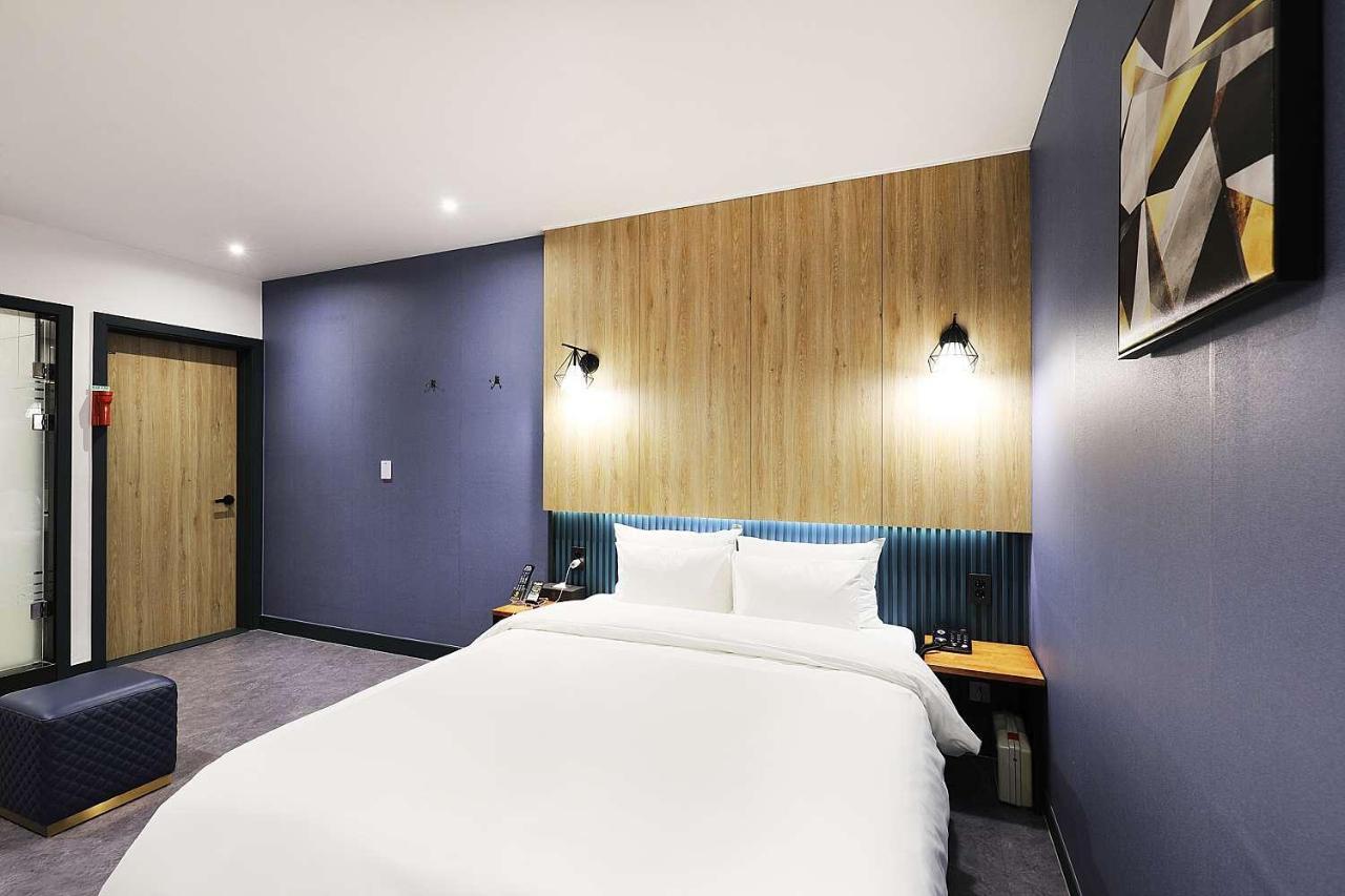 Mariposa Hotel Songtan Pyeongtaek Zewnętrze zdjęcie