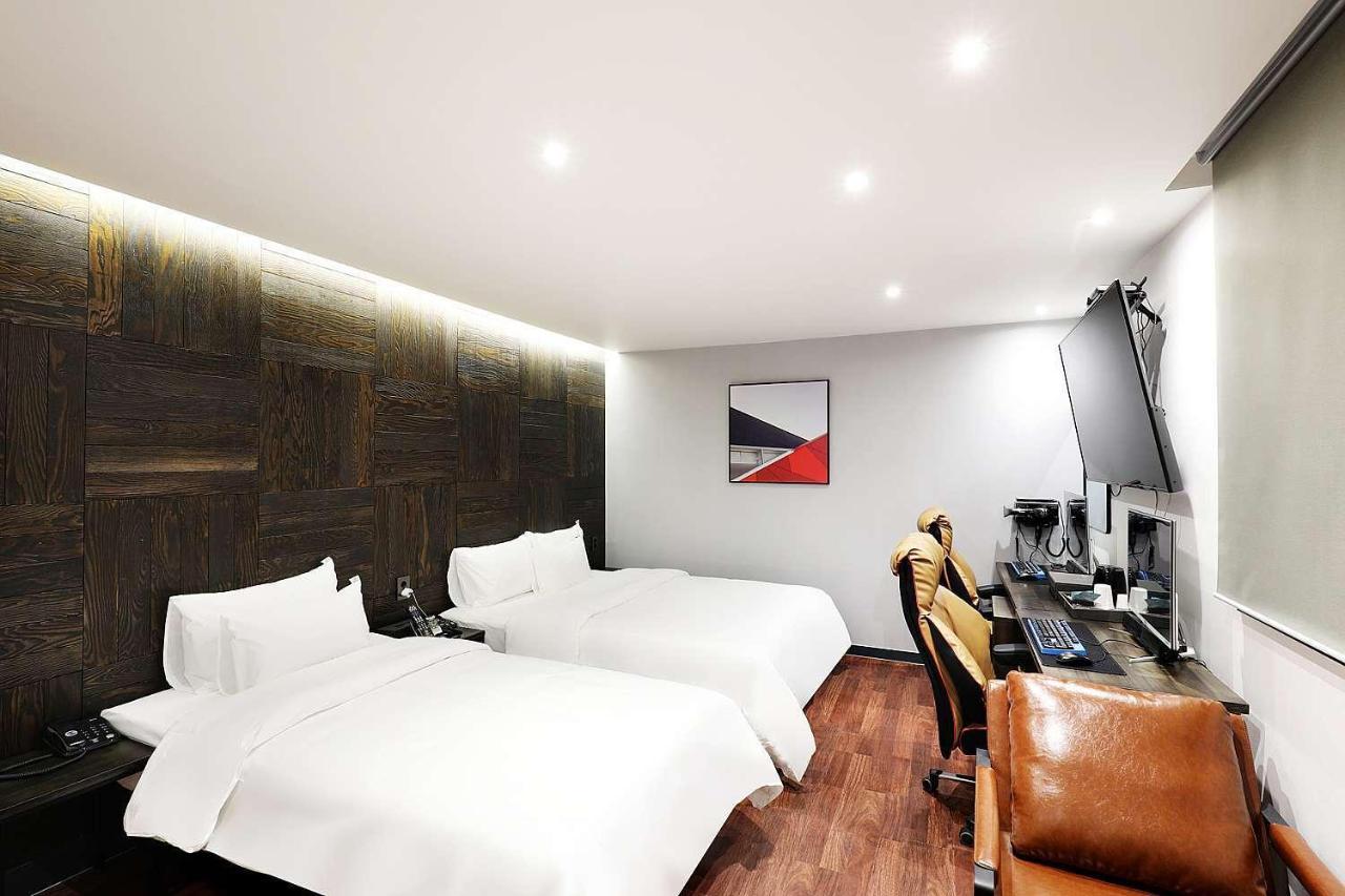 Mariposa Hotel Songtan Pyeongtaek Zewnętrze zdjęcie